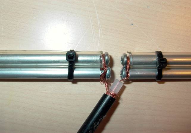 tilslut.jpg (27822 bytes)